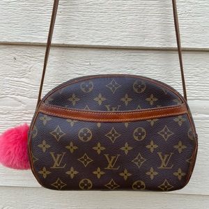 Louis Vuitton SOLDD!!